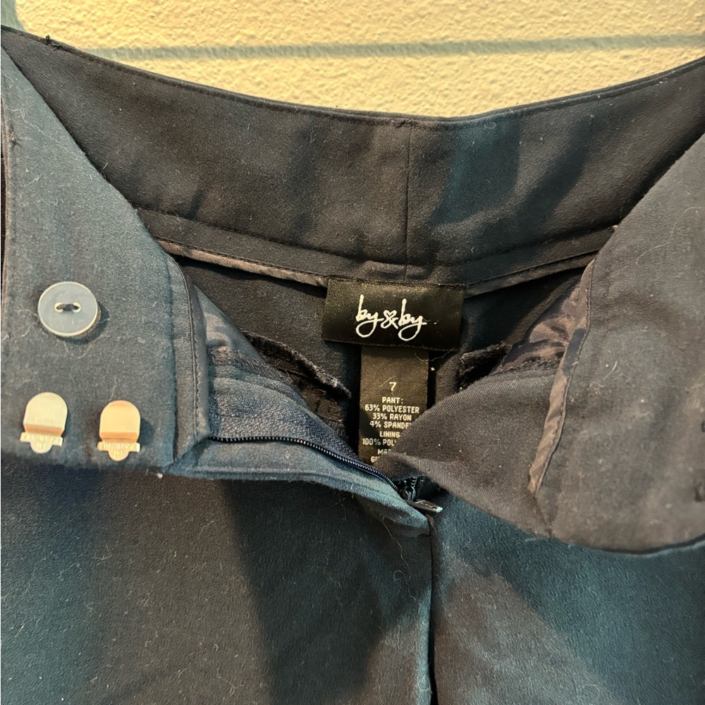 Flattering bootcut navy slacks - Picture 3 of 3